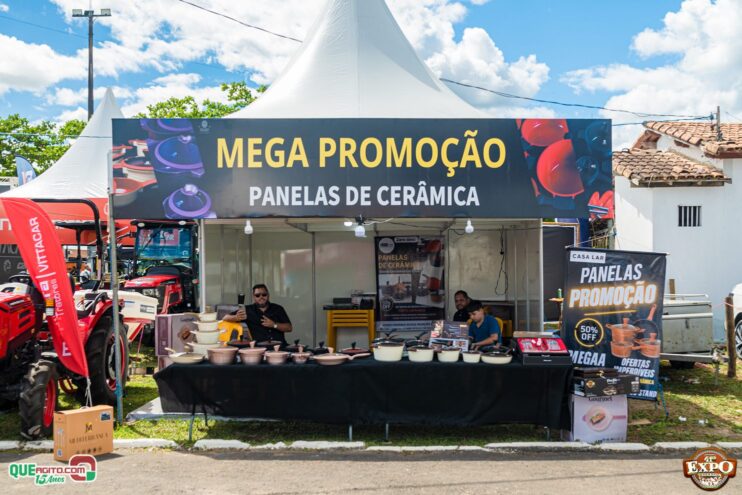 DSC_3496 Mari Fernandez leva o público ao delírio na segunda noite da Expo Teixeira 2025 26