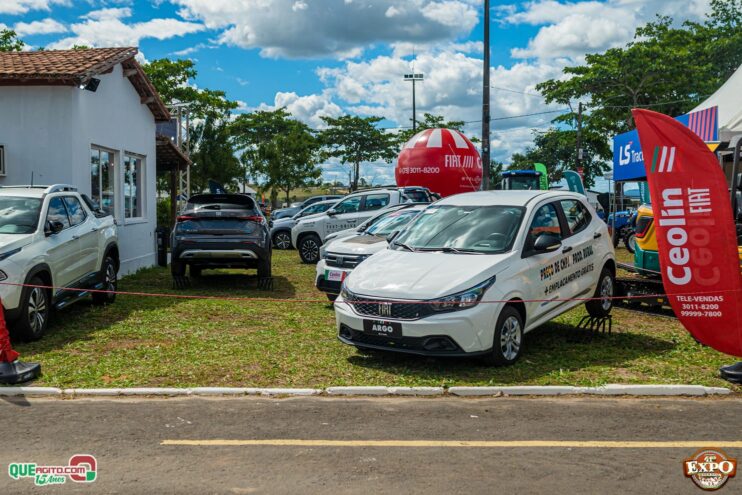 DSC_3497 Mari Fernandez leva o público ao delírio na segunda noite da Expo Teixeira 2025 27