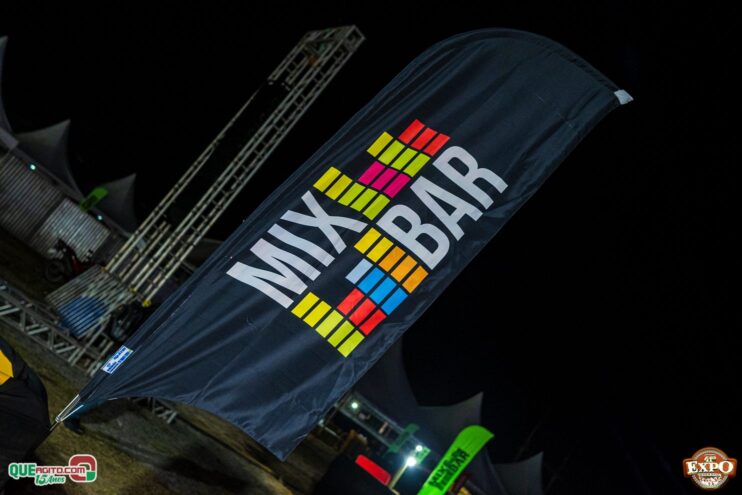 DSC_3726 Mari Fernandez leva o público ao delírio na segunda noite da Expo Teixeira 2025 103