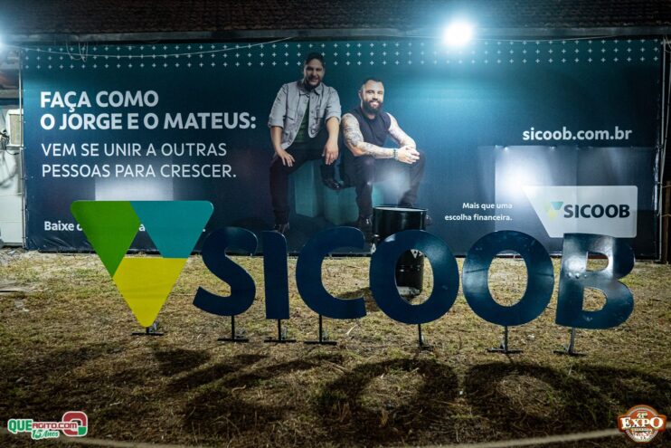 DSC_3799 Mari Fernandez leva o público ao delírio na segunda noite da Expo Teixeira 2025 147