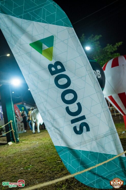 DSC_3802 Mari Fernandez leva o público ao delírio na segunda noite da Expo Teixeira 2025 149