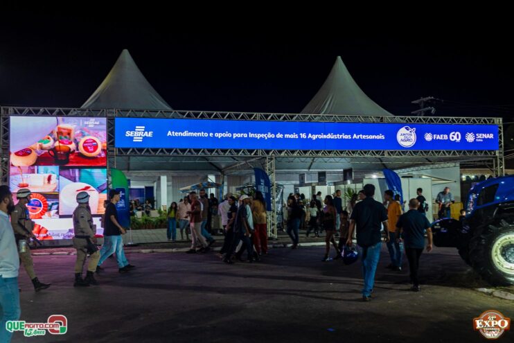 DSC_3817 Mari Fernandez leva o público ao delírio na segunda noite da Expo Teixeira 2025 155