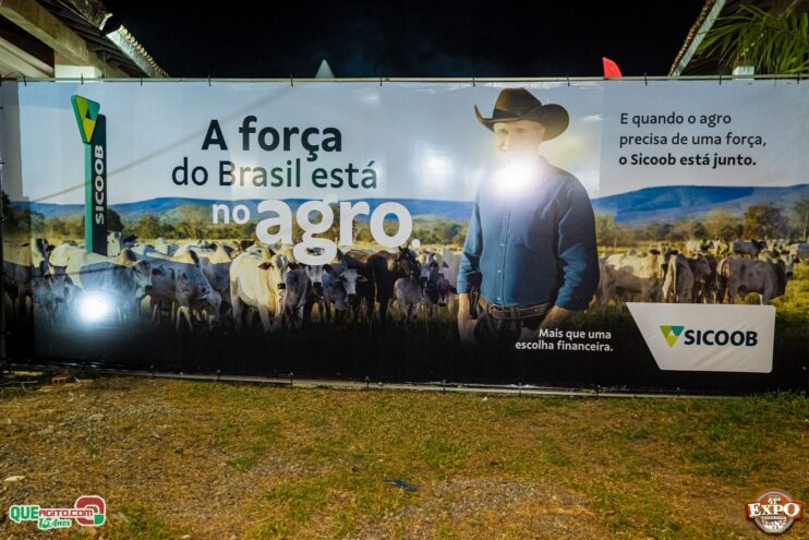 DSC_3834 Mari Fernandez leva o público ao delírio na segunda noite da Expo Teixeira 2025 162