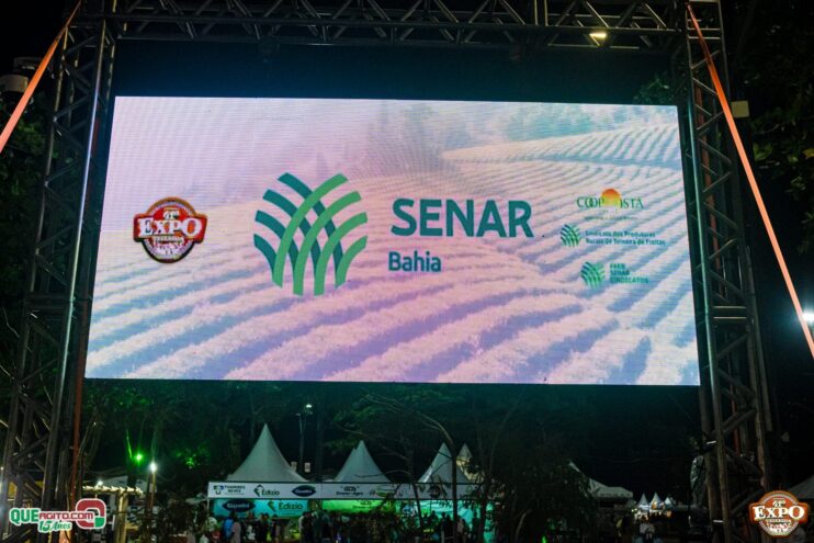 DSC_3838 Mari Fernandez leva o público ao delírio na segunda noite da Expo Teixeira 2025 164