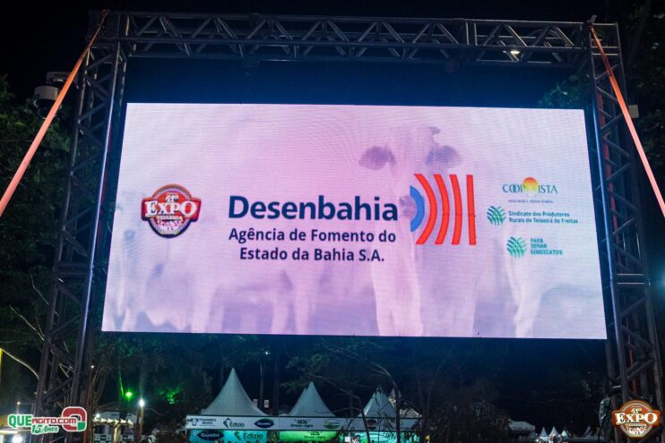 DSC_3857 Mari Fernandez leva o público ao delírio na segunda noite da Expo Teixeira 2025 173