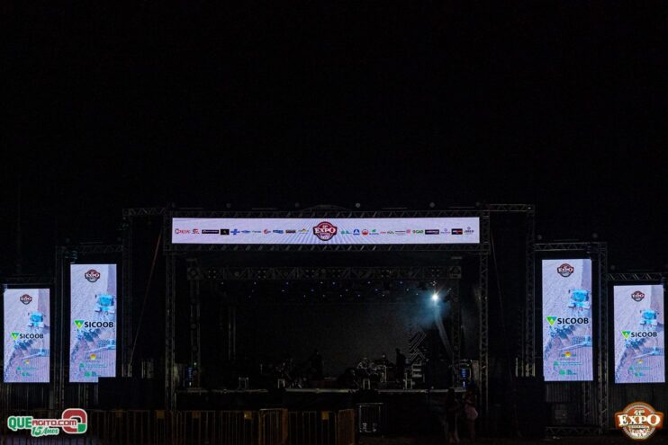 DSC_3866 Mari Fernandez leva o público ao delírio na segunda noite da Expo Teixeira 2025 179