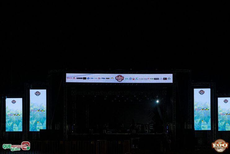 DSC_3876 Mari Fernandez leva o público ao delírio na segunda noite da Expo Teixeira 2025 187