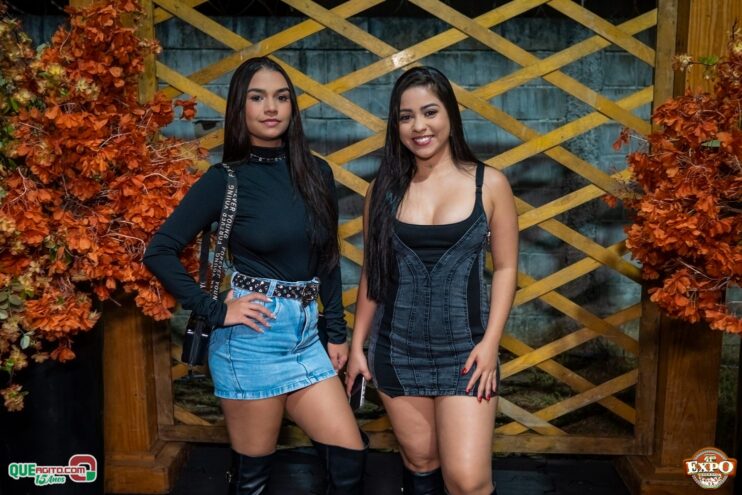 DSC_3885 Mari Fernandez leva o público ao delírio na segunda noite da Expo Teixeira 2025 194