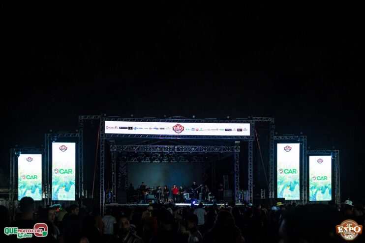 DSC_3897 Mari Fernandez leva o público ao delírio na segunda noite da Expo Teixeira 2025 200