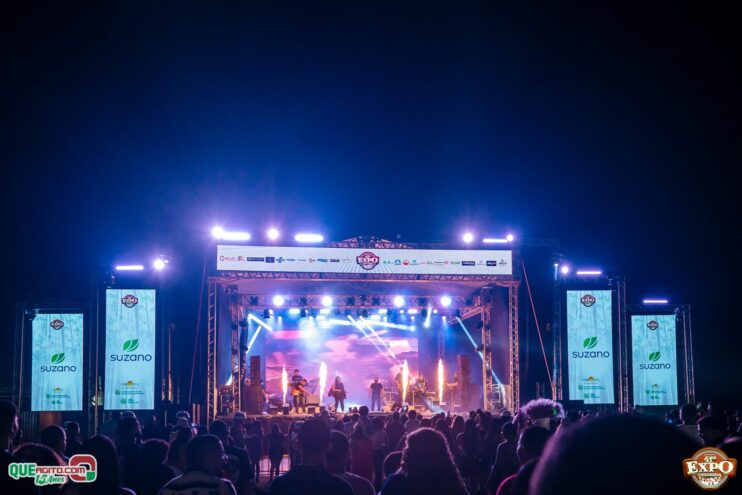 DSC_3921 Mari Fernandez leva o público ao delírio na segunda noite da Expo Teixeira 2025 208