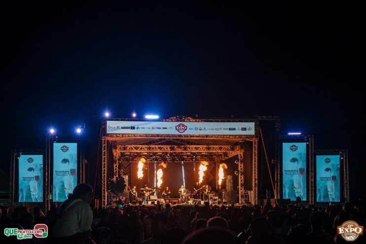 DSC_3963 Mari Fernandez leva o público ao delírio na segunda noite da Expo Teixeira 2025 228