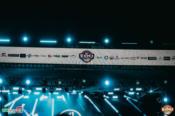 DSC_3974 Mari Fernandez leva o público ao delírio na segunda noite da Expo Teixeira 2025 234