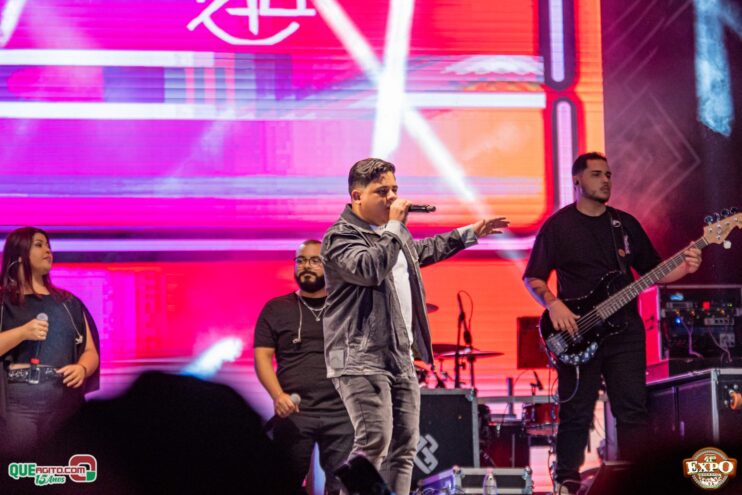 DSC_3990 Mari Fernandez leva o público ao delírio na segunda noite da Expo Teixeira 2025 244