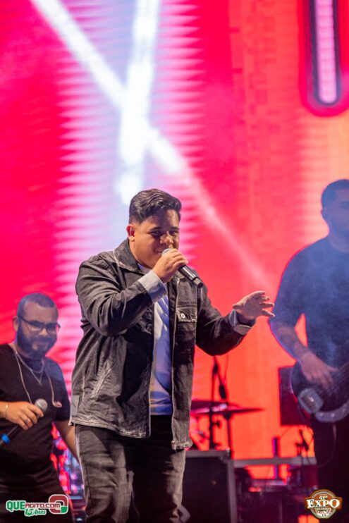 DSC_3999 Mari Fernandez leva o público ao delírio na segunda noite da Expo Teixeira 2025 252