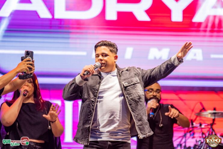 DSC_4008 Mari Fernandez leva o público ao delírio na segunda noite da Expo Teixeira 2025 260