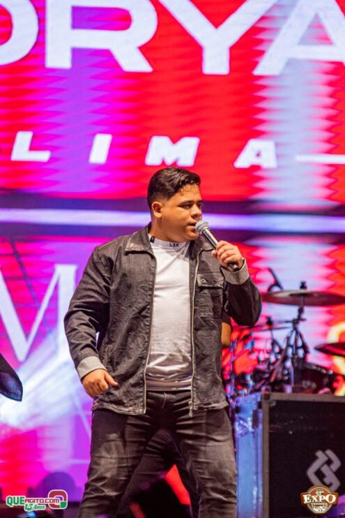 DSC_4012 Mari Fernandez leva o público ao delírio na segunda noite da Expo Teixeira 2025 264