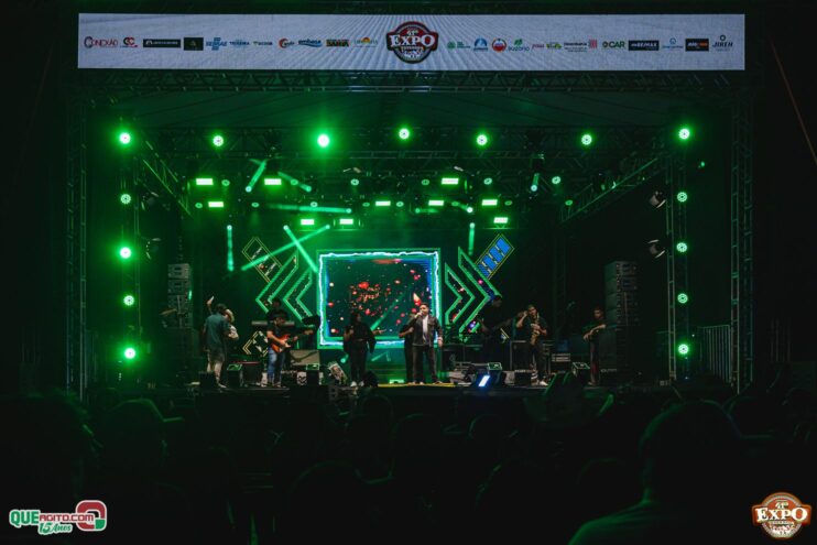 DSC_4022 Mari Fernandez leva o público ao delírio na segunda noite da Expo Teixeira 2025 272