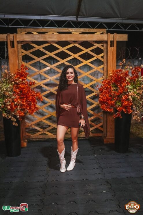 DSC_4029 Mari Fernandez leva o público ao delírio na segunda noite da Expo Teixeira 2025 277