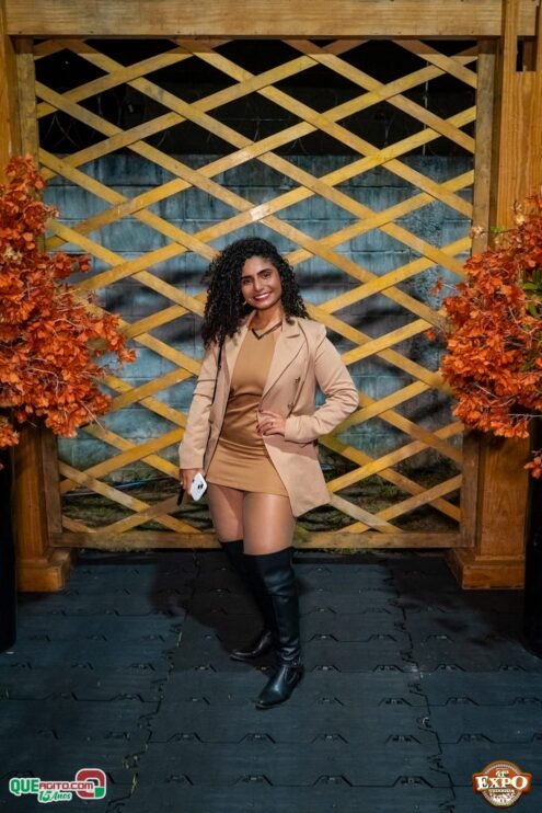 DSC_4054 Mari Fernandez leva o público ao delírio na segunda noite da Expo Teixeira 2025 293