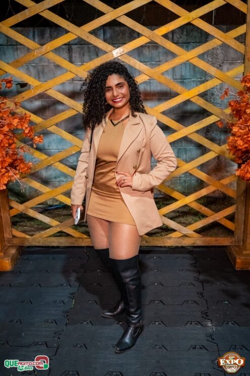 DSC_4058 Mari Fernandez leva o público ao delírio na segunda noite da Expo Teixeira 2025 295