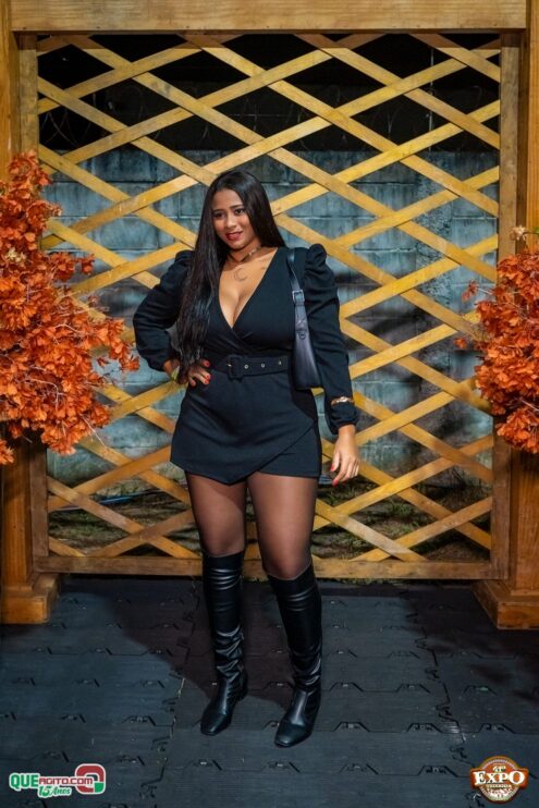 DSC_4062 Mari Fernandez leva o público ao delírio na segunda noite da Expo Teixeira 2025 298