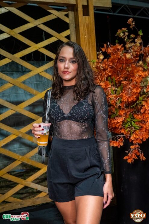 DSC_4071 Mari Fernandez leva o público ao delírio na segunda noite da Expo Teixeira 2025 305