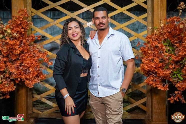 DSC_4088 Mari Fernandez leva o público ao delírio na segunda noite da Expo Teixeira 2025 315