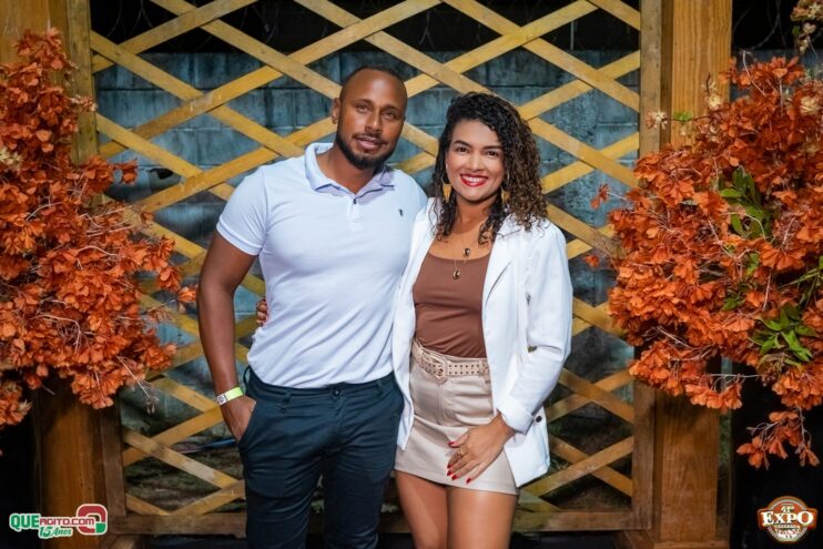 DSC_4092 Mari Fernandez leva o público ao delírio na segunda noite da Expo Teixeira 2025 318