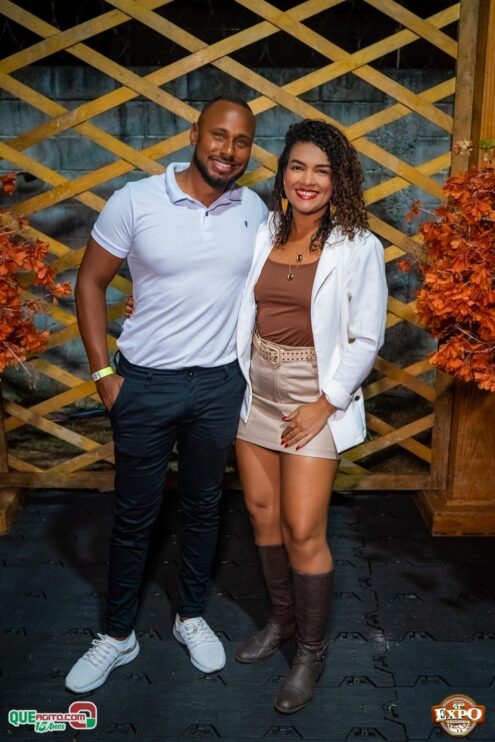 DSC_4094 Mari Fernandez leva o público ao delírio na segunda noite da Expo Teixeira 2025 319