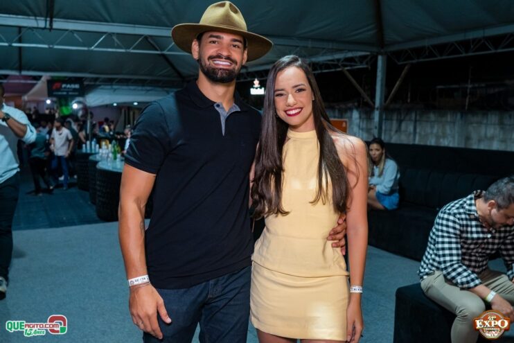 DSC_4128 Mari Fernandez leva o público ao delírio na segunda noite da Expo Teixeira 2025 340