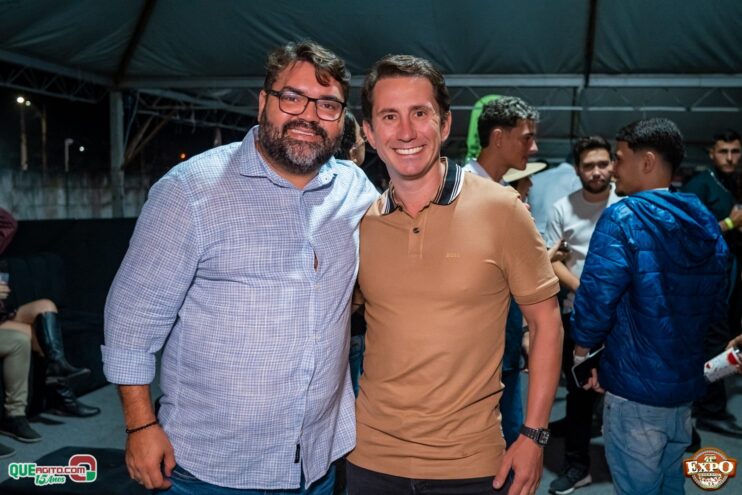 DSC_4158 Mari Fernandez leva o público ao delírio na segunda noite da Expo Teixeira 2025 690