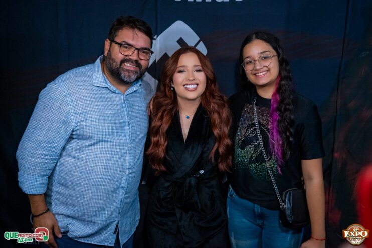 DSC_4173 Mari Fernandez leva o público ao delírio na segunda noite da Expo Teixeira 2025 698