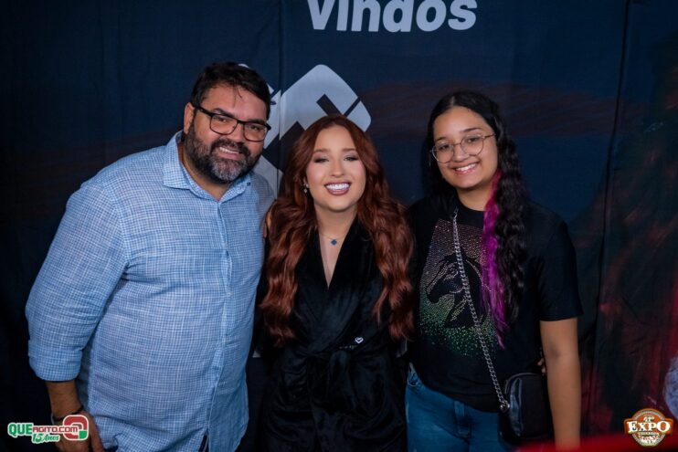 DSC_4175 Mari Fernandez leva o público ao delírio na segunda noite da Expo Teixeira 2025 699