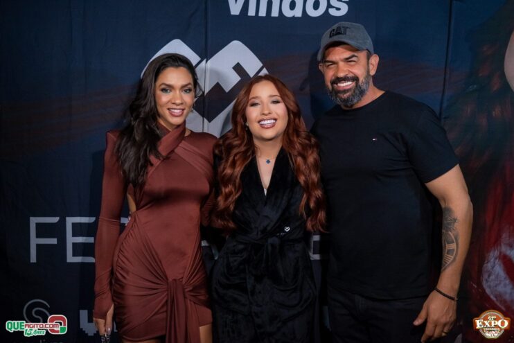 DSC_4187 Mari Fernandez leva o público ao delírio na segunda noite da Expo Teixeira 2025 705