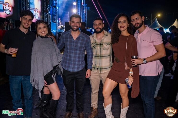 DSC_4196 Mari Fernandez leva o público ao delírio na segunda noite da Expo Teixeira 2025 711