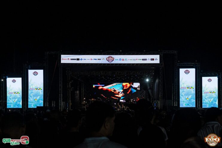 DSC_4212 Mari Fernandez leva o público ao delírio na segunda noite da Expo Teixeira 2025 719