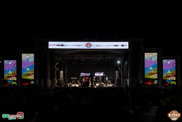 DSC_4220 Mari Fernandez leva o público ao delírio na segunda noite da Expo Teixeira 2025 726