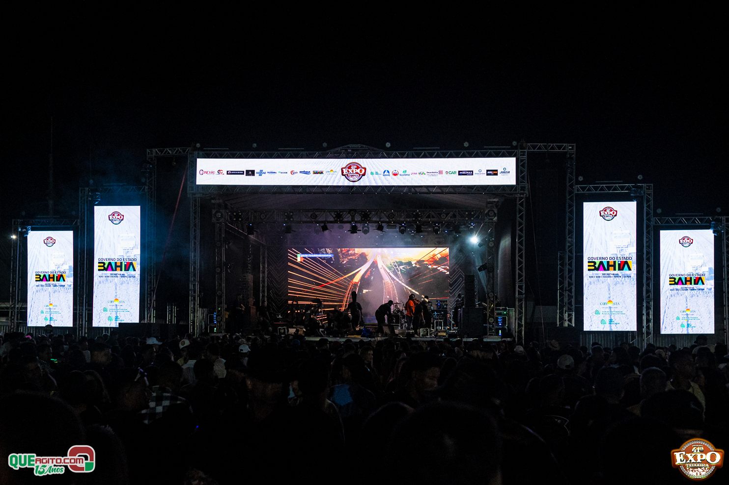 Mari Fernandez leva o público ao delírio na segunda noite da Expo Teixeira 2025 28