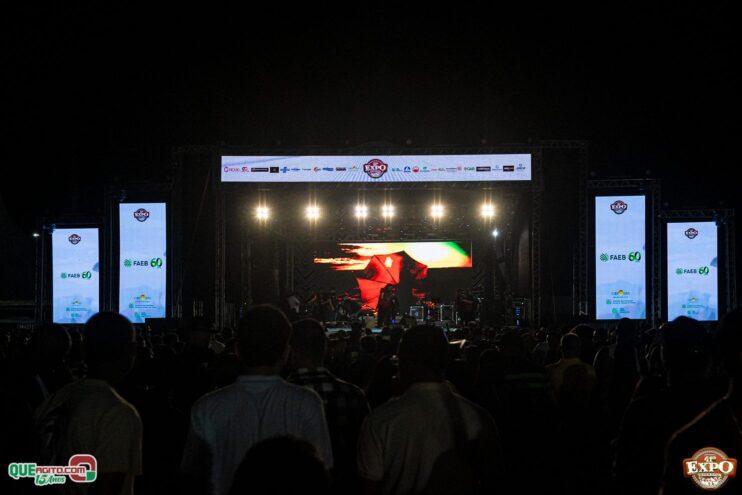 DSC_4233 Mari Fernandez leva o público ao delírio na segunda noite da Expo Teixeira 2025 734