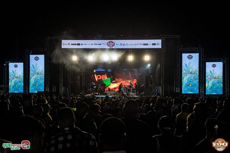 DSC_4243 Mari Fernandez leva o público ao delírio na segunda noite da Expo Teixeira 2025 741