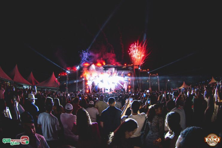 DSC_4272 Mari Fernandez leva o público ao delírio na segunda noite da Expo Teixeira 2025 757