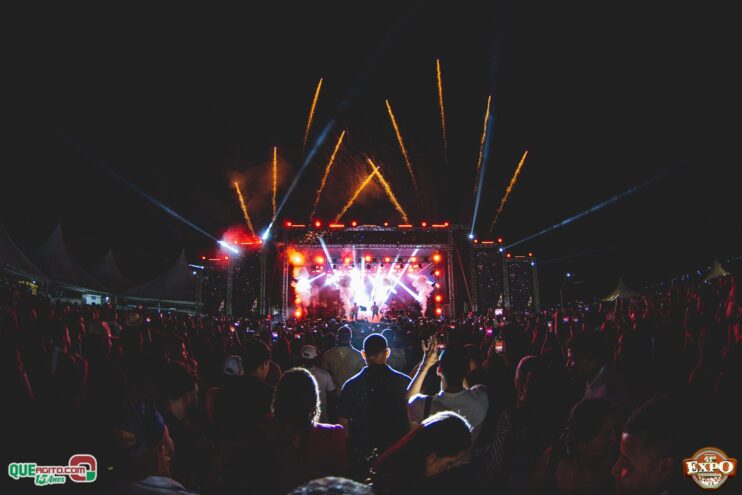 DSC_4279 Mari Fernandez leva o público ao delírio na segunda noite da Expo Teixeira 2025 759