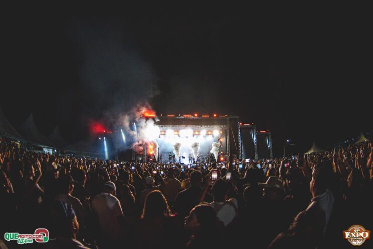 DSC_4297 Mari Fernandez leva o público ao delírio na segunda noite da Expo Teixeira 2025 769