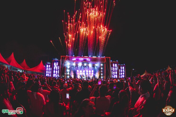 DSC_4307 Mari Fernandez leva o público ao delírio na segunda noite da Expo Teixeira 2025 775