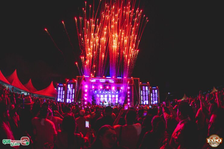 DSC_4309 Mari Fernandez leva o público ao delírio na segunda noite da Expo Teixeira 2025 777