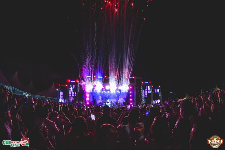 DSC_4312 Mari Fernandez leva o público ao delírio na segunda noite da Expo Teixeira 2025 779