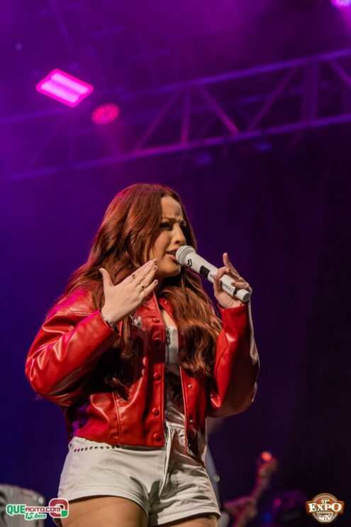DSC_4372 Mari Fernandez leva o público ao delírio na segunda noite da Expo Teixeira 2025 806