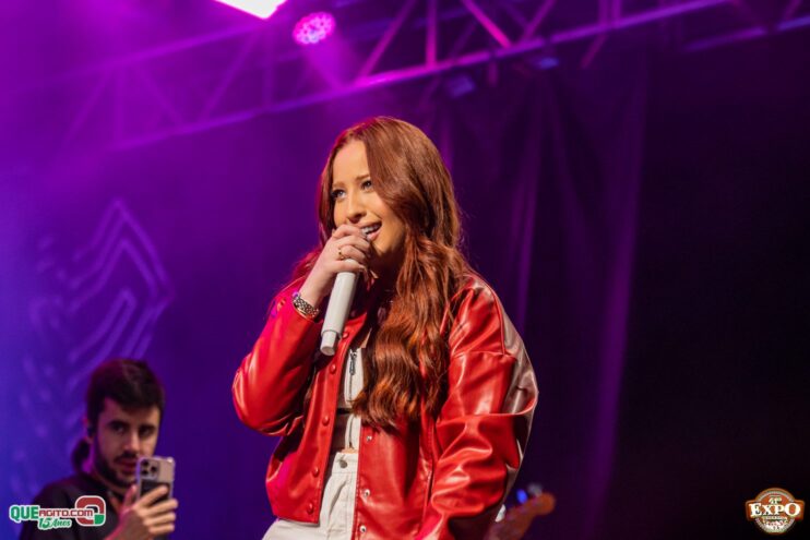 DSC_4393 Mari Fernandez leva o público ao delírio na segunda noite da Expo Teixeira 2025 818