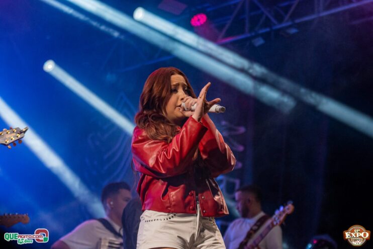 DSC_4402 Mari Fernandez leva o público ao delírio na segunda noite da Expo Teixeira 2025 824