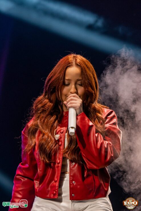 DSC_4418 Mari Fernandez leva o público ao delírio na segunda noite da Expo Teixeira 2025 830